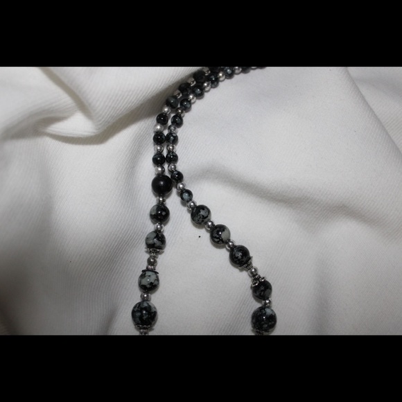 Necklace - Picture 7 of 9